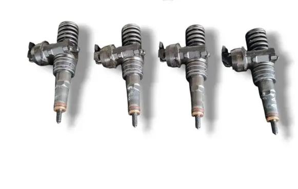 Audi A4 S4 B6 8E 8H Fuel injector 0414720216 038130073BA
