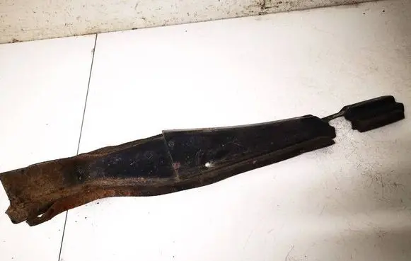 Nissan X-Trail T30 Other exterior part 631318h300