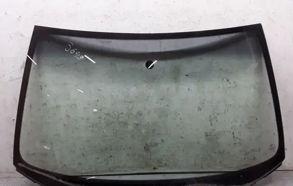 Volkswagen Polo III 6N 6N2 6NF Front windscreen/windshield window 