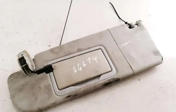 Volkswagen PASSAT B5 Sun visor 3B0857551
