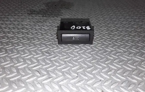 Traction control (ASR) switch