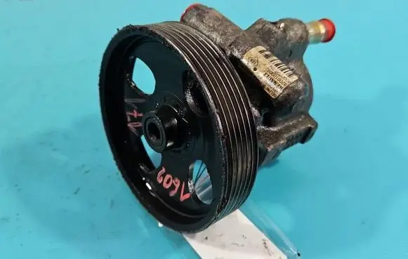Renault Laguna II Power steering pump 8200100082 IMPRK1602171
