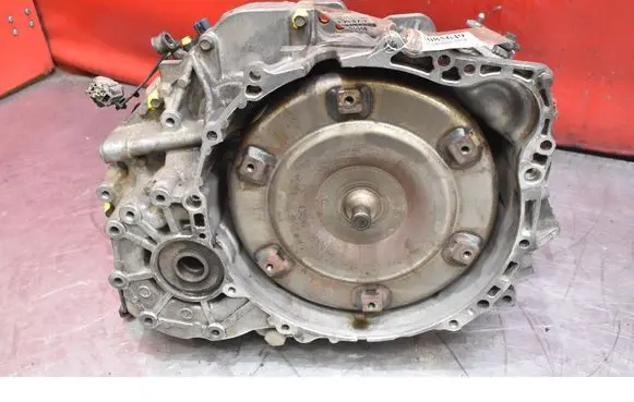 Volvo S60 Manual 6 speed gearbox 30713888