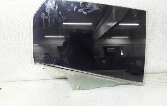 Mazda 3 I Rear door window glass 