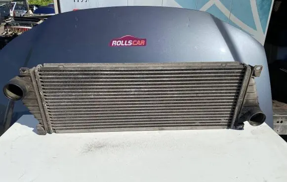 Volkswagen II LT Intercooler air channel guide 