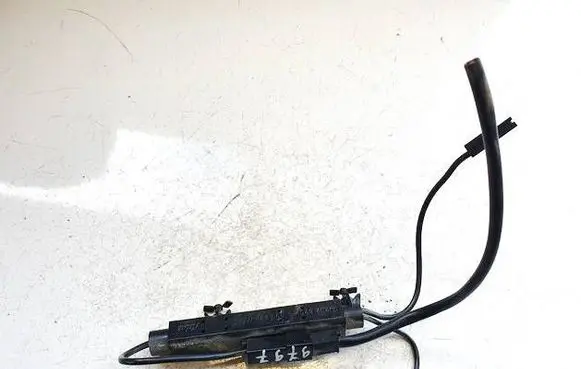 Mercedes-Benz C W202 Antenna control unit 2028202389