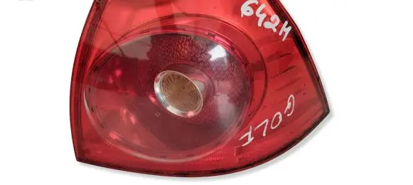 Volkswagen Golf V Rear/tail lights 1K6945096E 028490202B 00211304