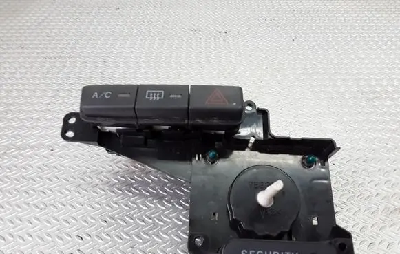 Toyota Yaris Verso Interior fan control switch 