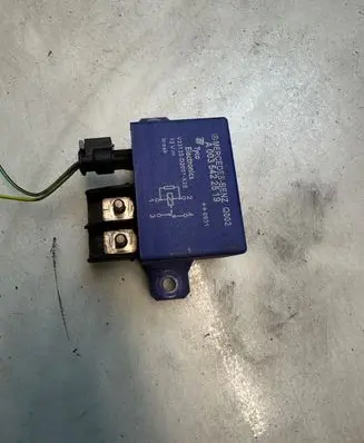 Mercedes-Benz B W245 Other relay A0035422519