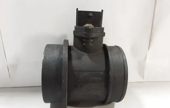 Volvo XC60 Mass air flow meter 0280218045 9470640