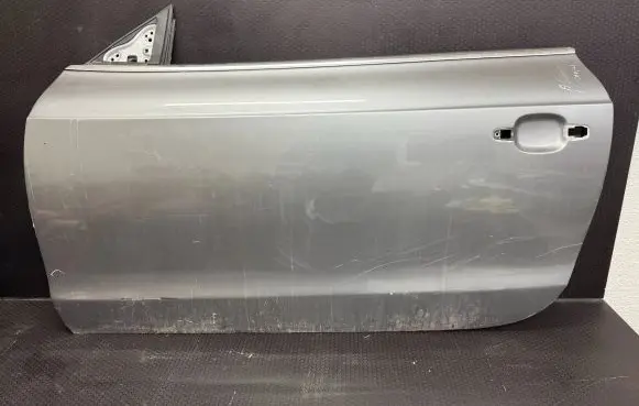 Audi A5 8T 8F Front door 8T0831311C