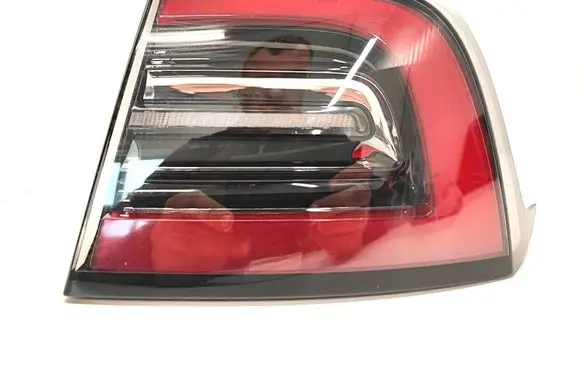 Tesla Model Y Rear/tail lights 1502087-99-D