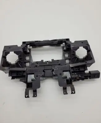 Rear door exterior handle/bracket