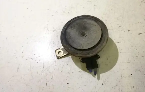 Mitsubishi Carisma Horn signal