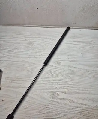 Volvo V70 Tailgate strut 30721320