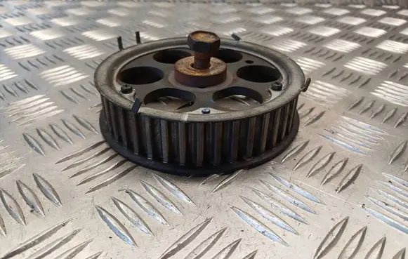 Opel Zafira B Camshaft pulley/ VANOS