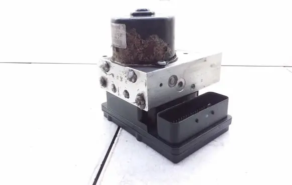 Mercedes-Benz C W203 ABS Pump A0064310312 A0365454032