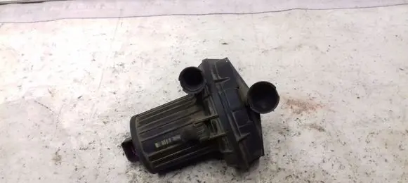 Audi A6 S6 C6 4F Secondary air pump 06A959253B