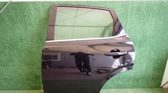 Nissan Qashqai J12 Rear door 