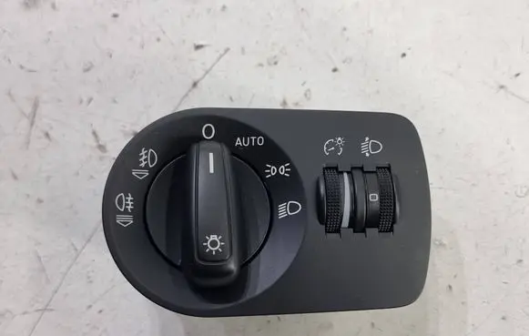 Audi Q3 8U Light switch 8U1941531A 2651A BK7100204889