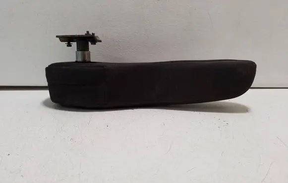 Chevrolet Orlando Armrest 