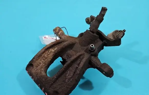 Ford Mondeo Mk III Rear brake caliper IMPRK1361351