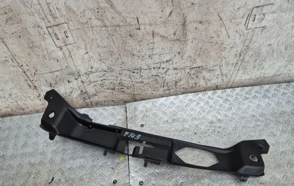 Volvo C30 Engine bonnet/hood lock trim molding 31278663