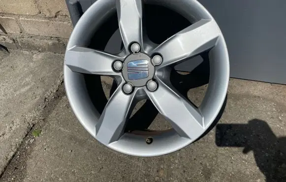 Seat Leon (1P) R16 alloy rim 1P0601025F