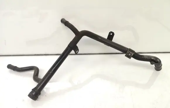 Volkswagen Touran I Engine coolant pipe/hose 03G121065H