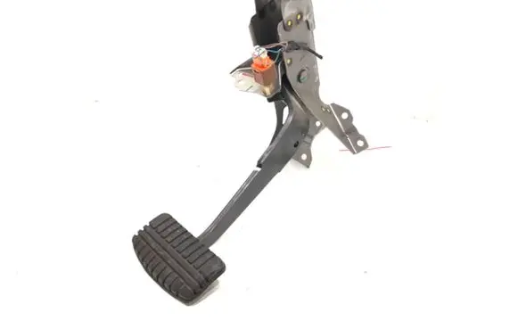 Mitsubishi Mirage VI G4 Attrage Pedal assembly 