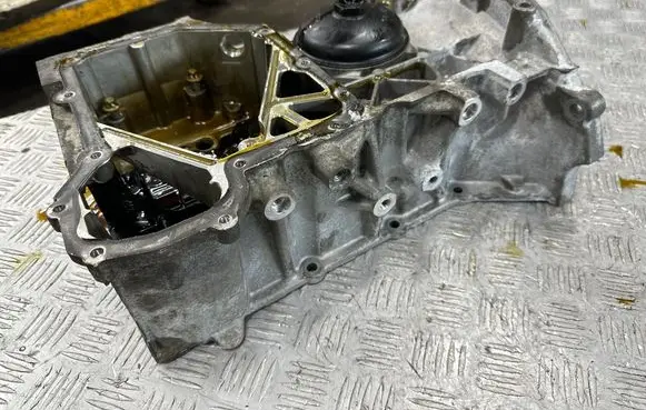 Mercedes-Benz CLA C118 X118 Oil sump A2820143100