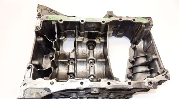 Renault Master III Oil sump 110170938R