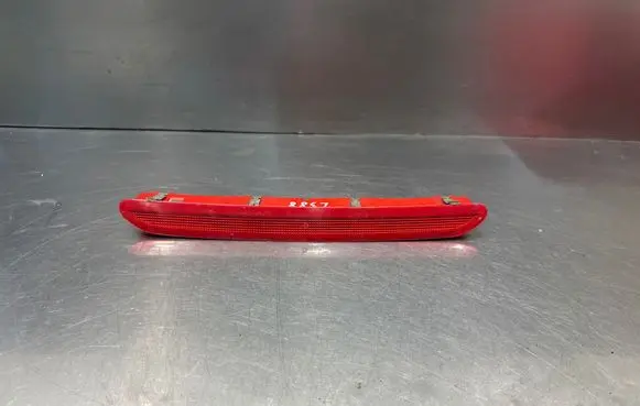 Volkswagen PASSAT B6 Third/center stoplight 1K6945097A 3302E11744