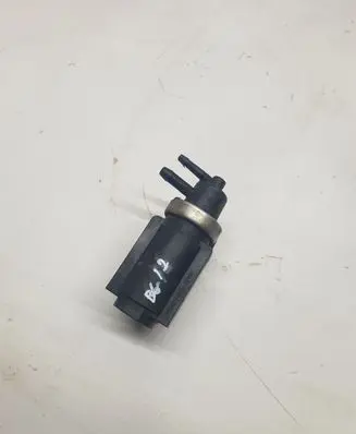 Audi A4 S4 B6 8E 8H Turbo solenoid valve 8E0906628