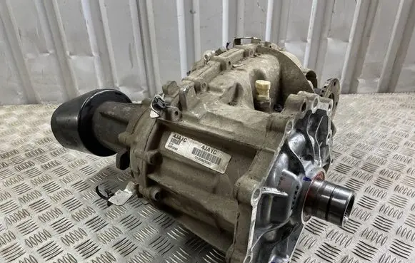 Nissan Navara D23 Gearbox transfer box case 4JA1C 312G603260 G603260
