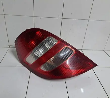 Mercedes-Benz A W169 Rear/tail lights A1698200364L