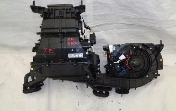 Interior heater climate box assembly