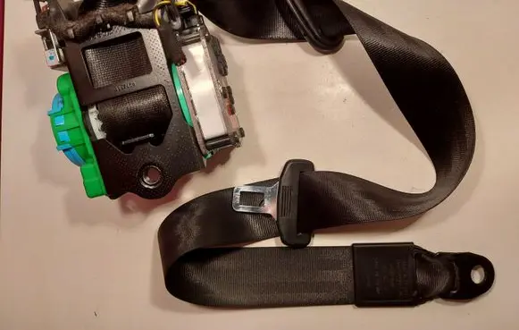 Audi A5 8T 8F Front seatbelt 8T0857705