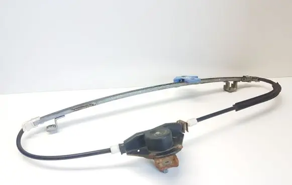 Rear door manual window regulator