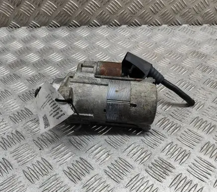BMW 1 F20 F21 Starter motor 02Z911023P