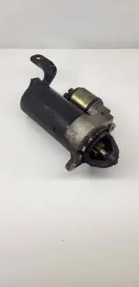 Opel Zafira A Starter motor