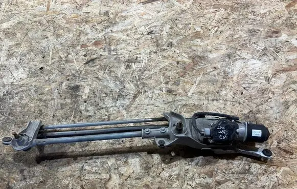 Fiat Ducato Front wiper linkage and motor 256B 8250A125