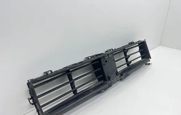 BMW 2 F44 Intercooler air guide/duct channel T90092B