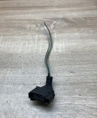 BMW 3 E90 E91 Plug wire 7789318