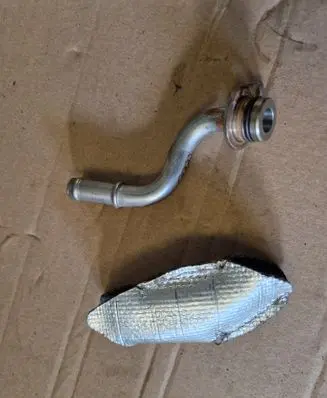 Audi A3 S3 8V Engine coolant pipe/hose 06K121492G