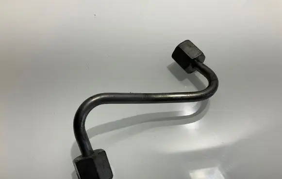 Mercedes-Benz E W212 Fuel injector supply line/pipe 
