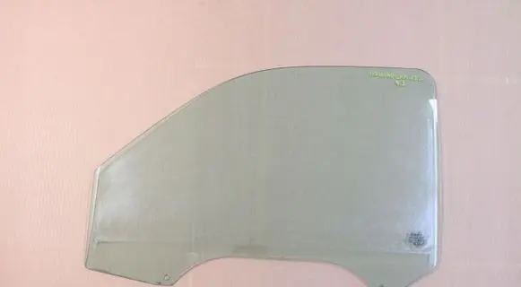 Ford Ranger Sliding door window/glass 