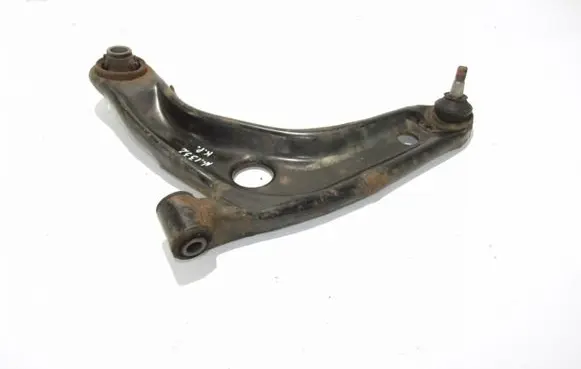 Toyota Verso-S Front lower control arm/wishbone