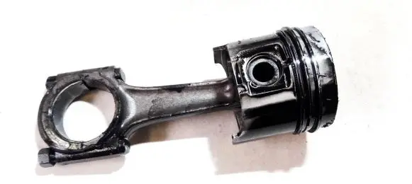 Citroen Berlingo Piston with connecting rod