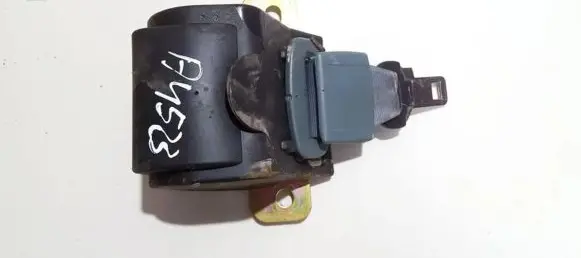 Renault Scenic I Middle seatbelt (rear) a504452